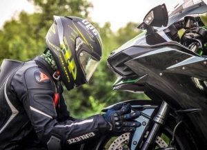 Comprar Casco de Moto La Guía Definitiva