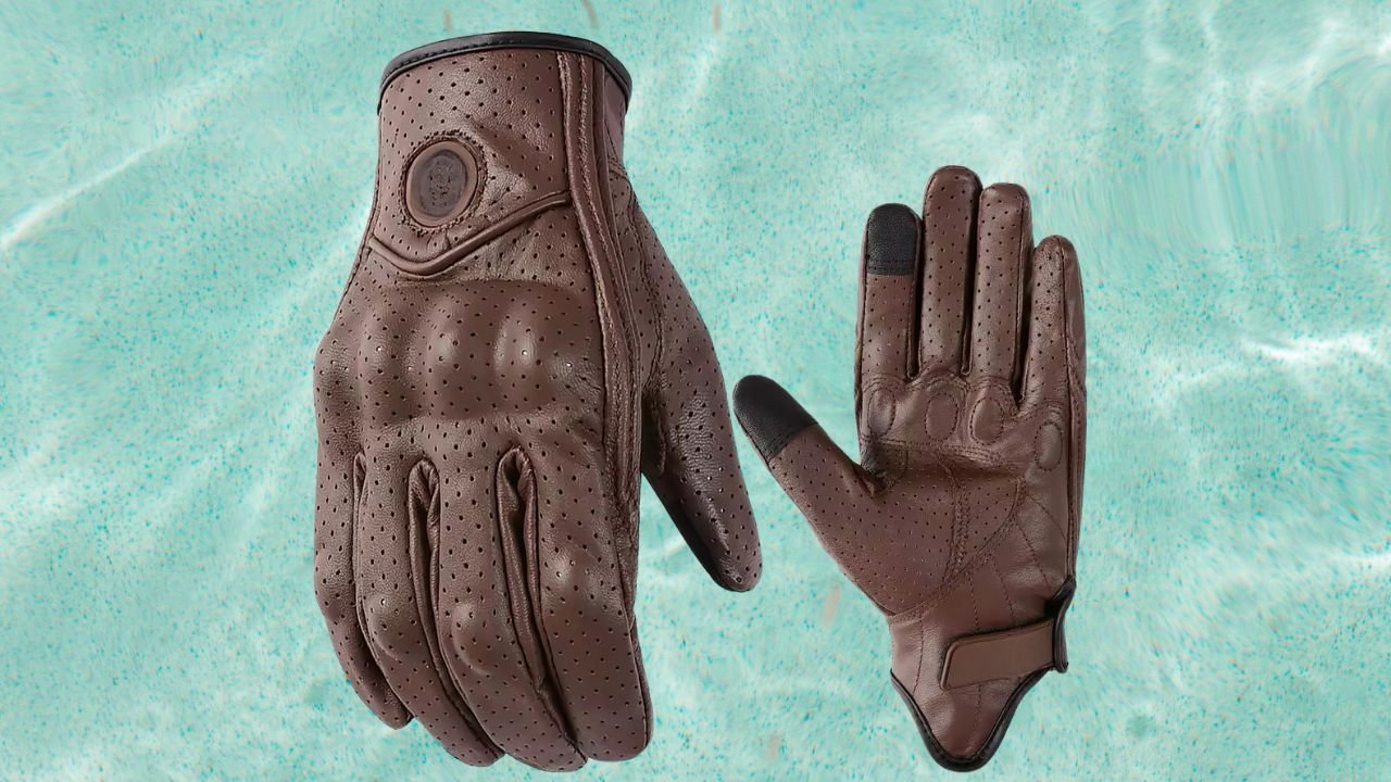 No obligatorio llevar guantes conducir moto en verano para DGT